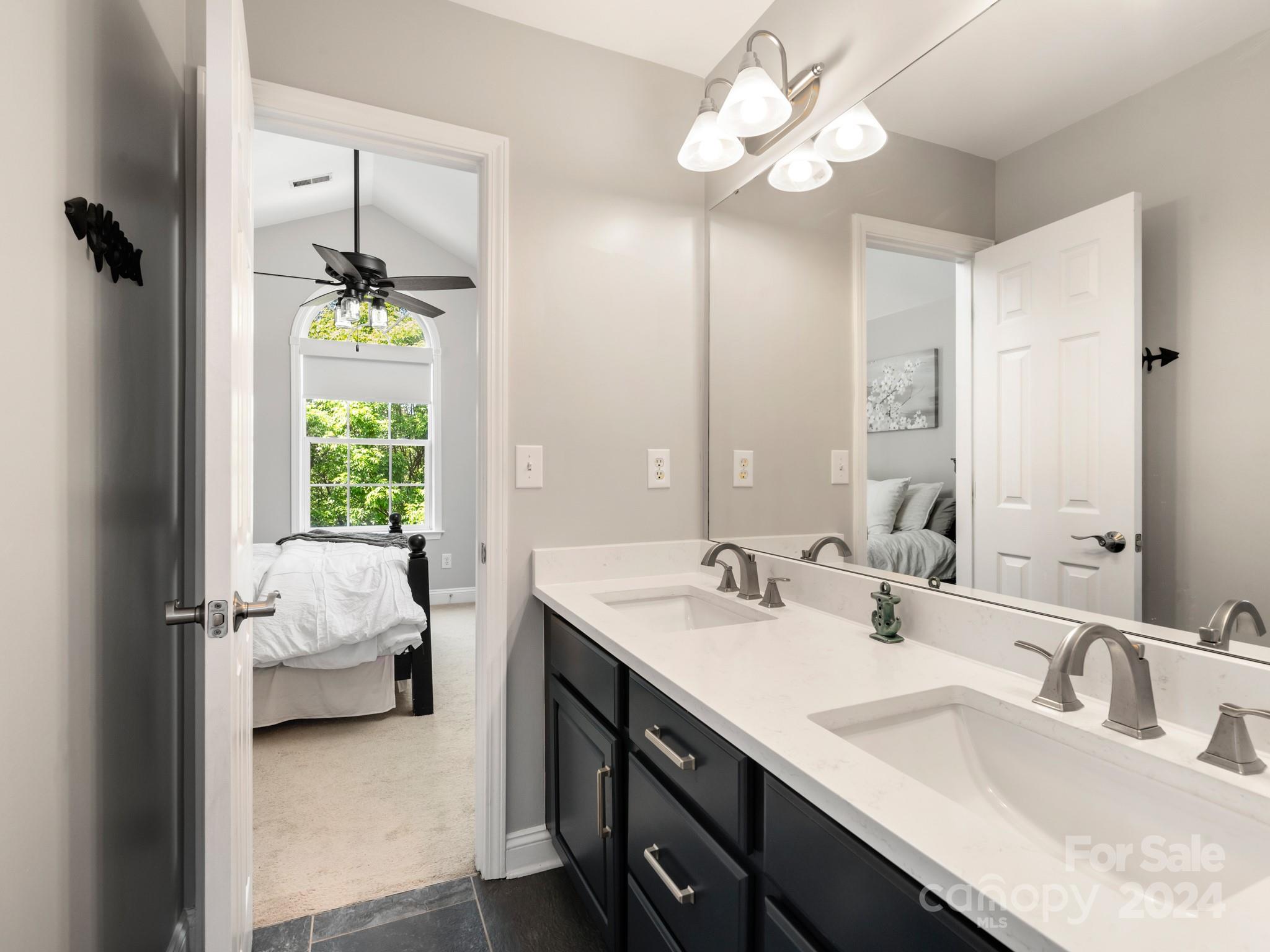 Lake Shore - Residential