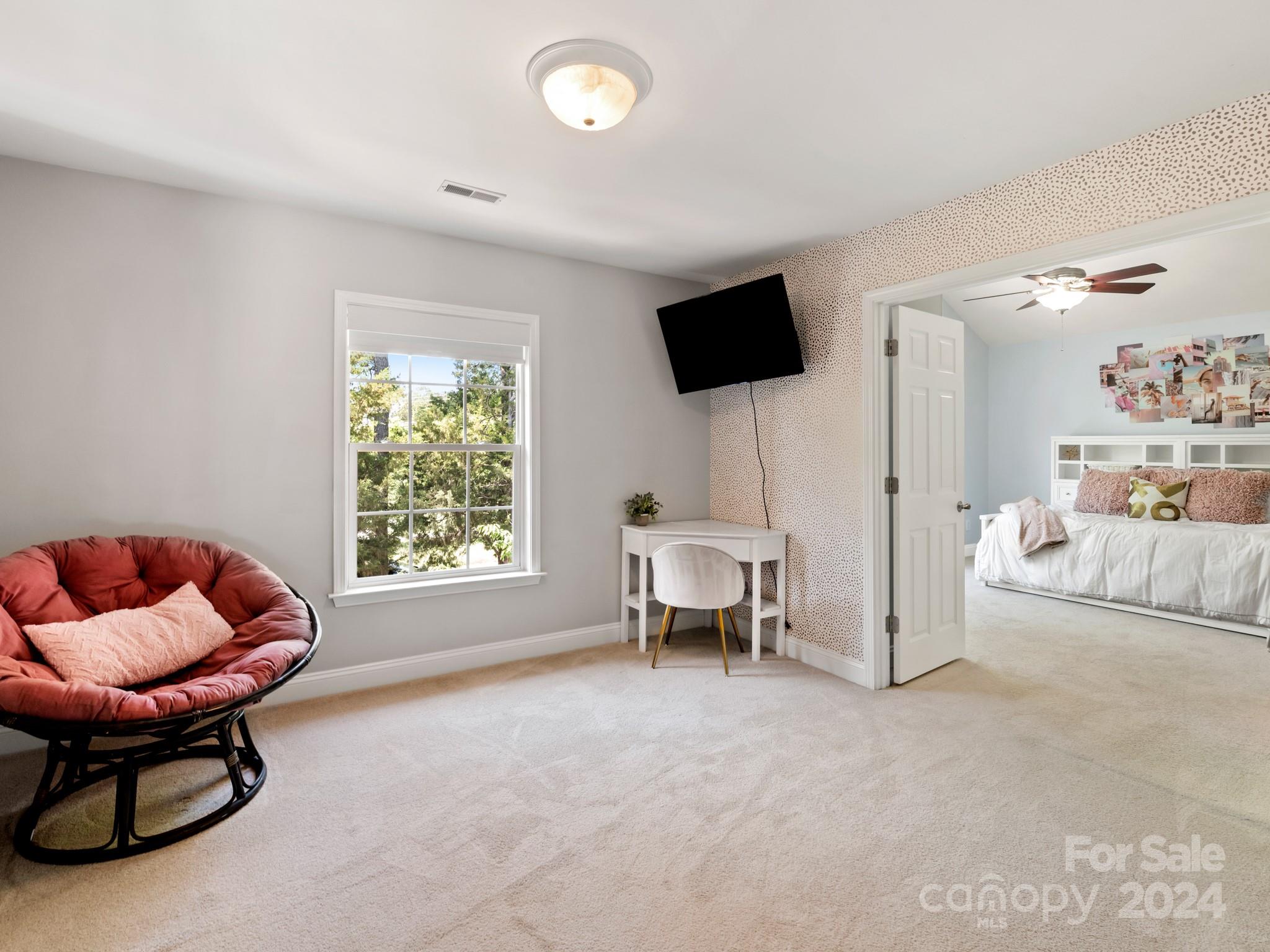 Lake Shore - Residential