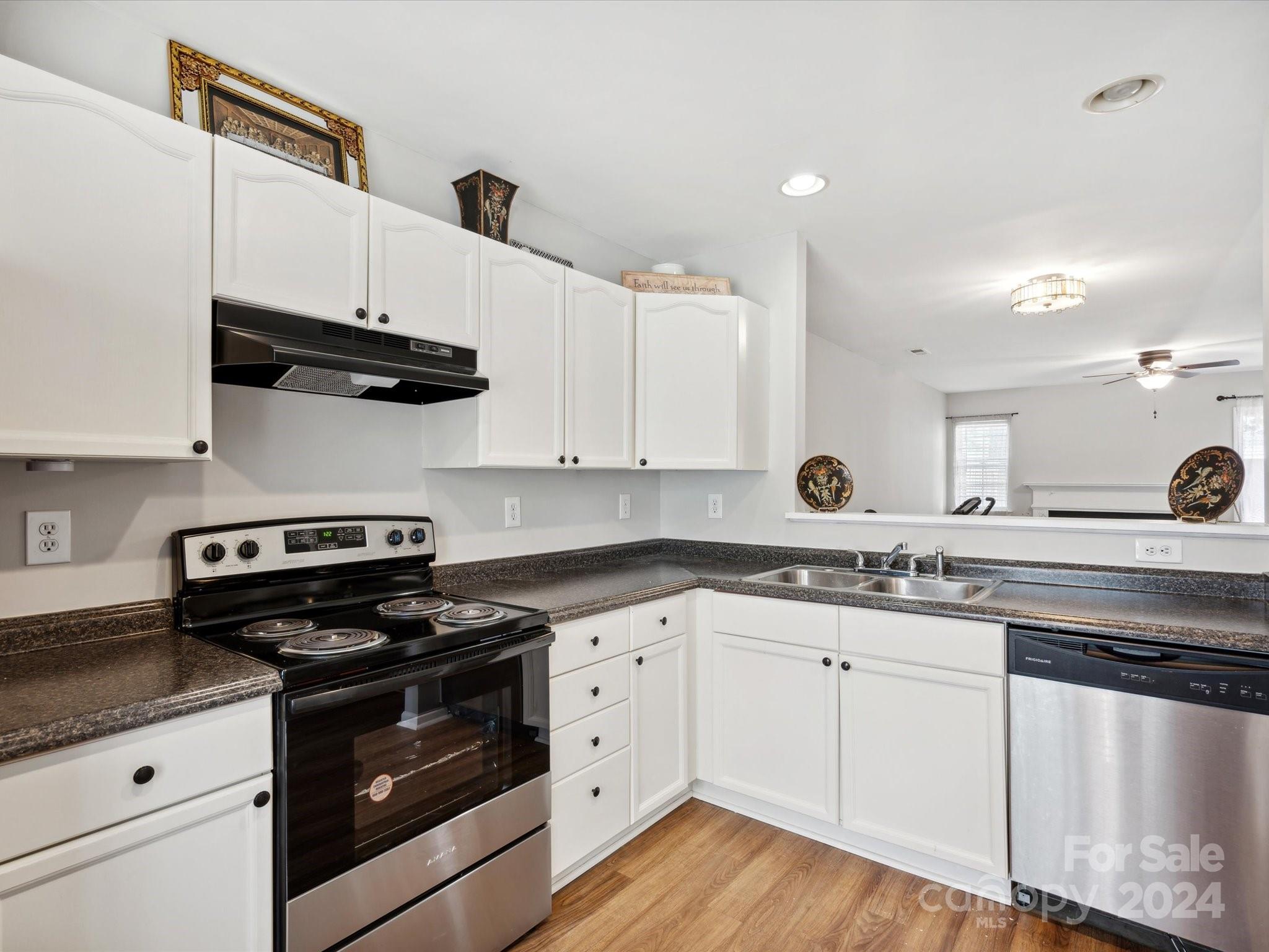 Roxborough II - Residential