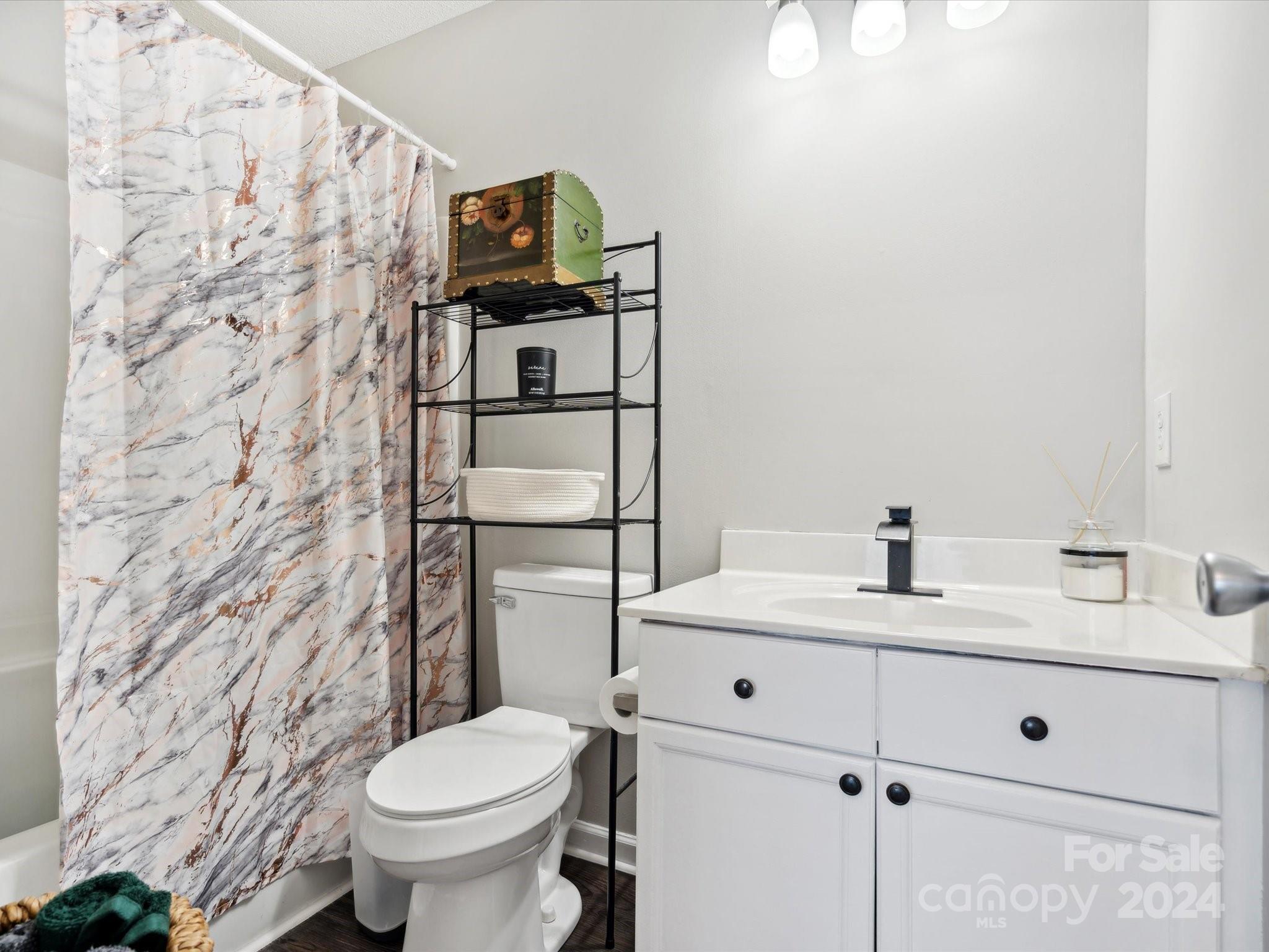 Roxborough II - Residential