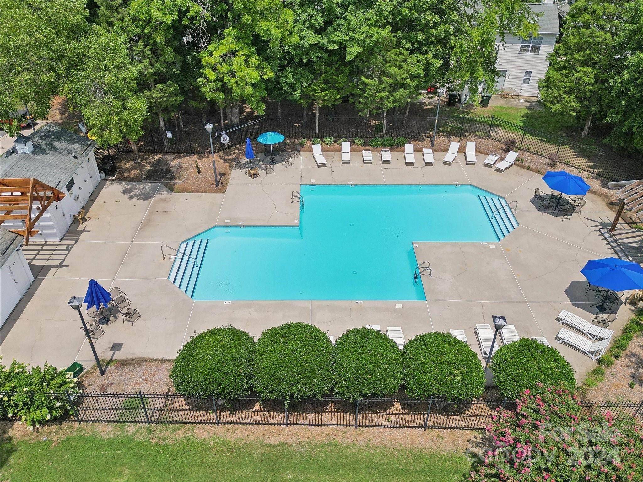 Roxborough II - Residential