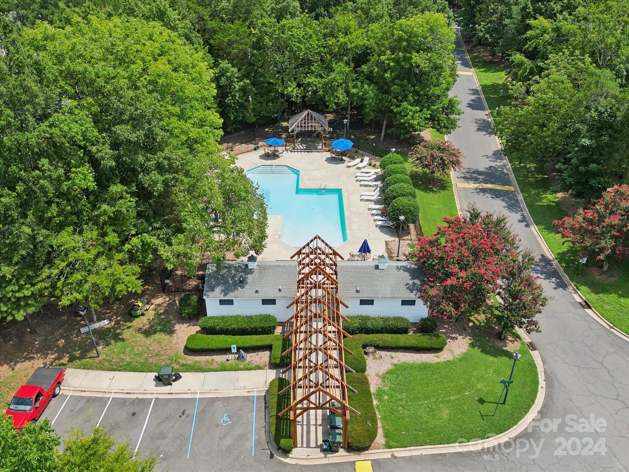 Roxborough II - Residential