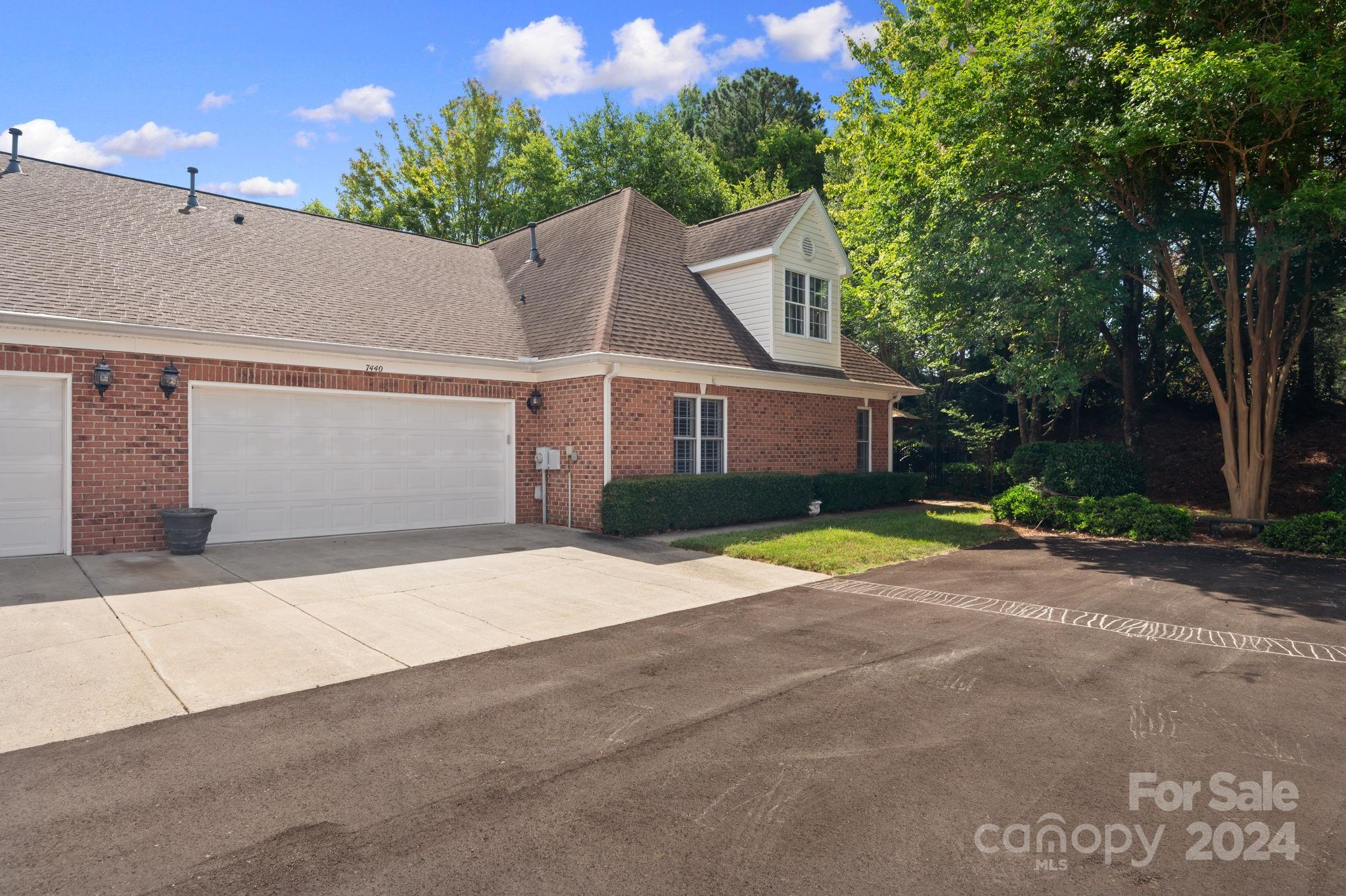 Greenhurst at Piper Glen - Residential