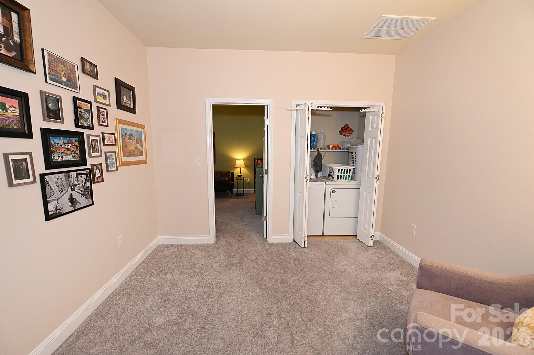 21 Vendue - Residential