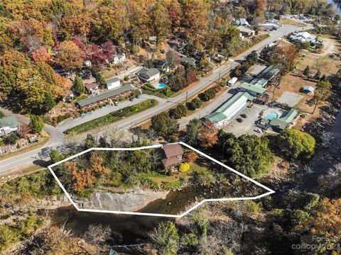 3207 Memorial Highway Lake Lure NC 28746