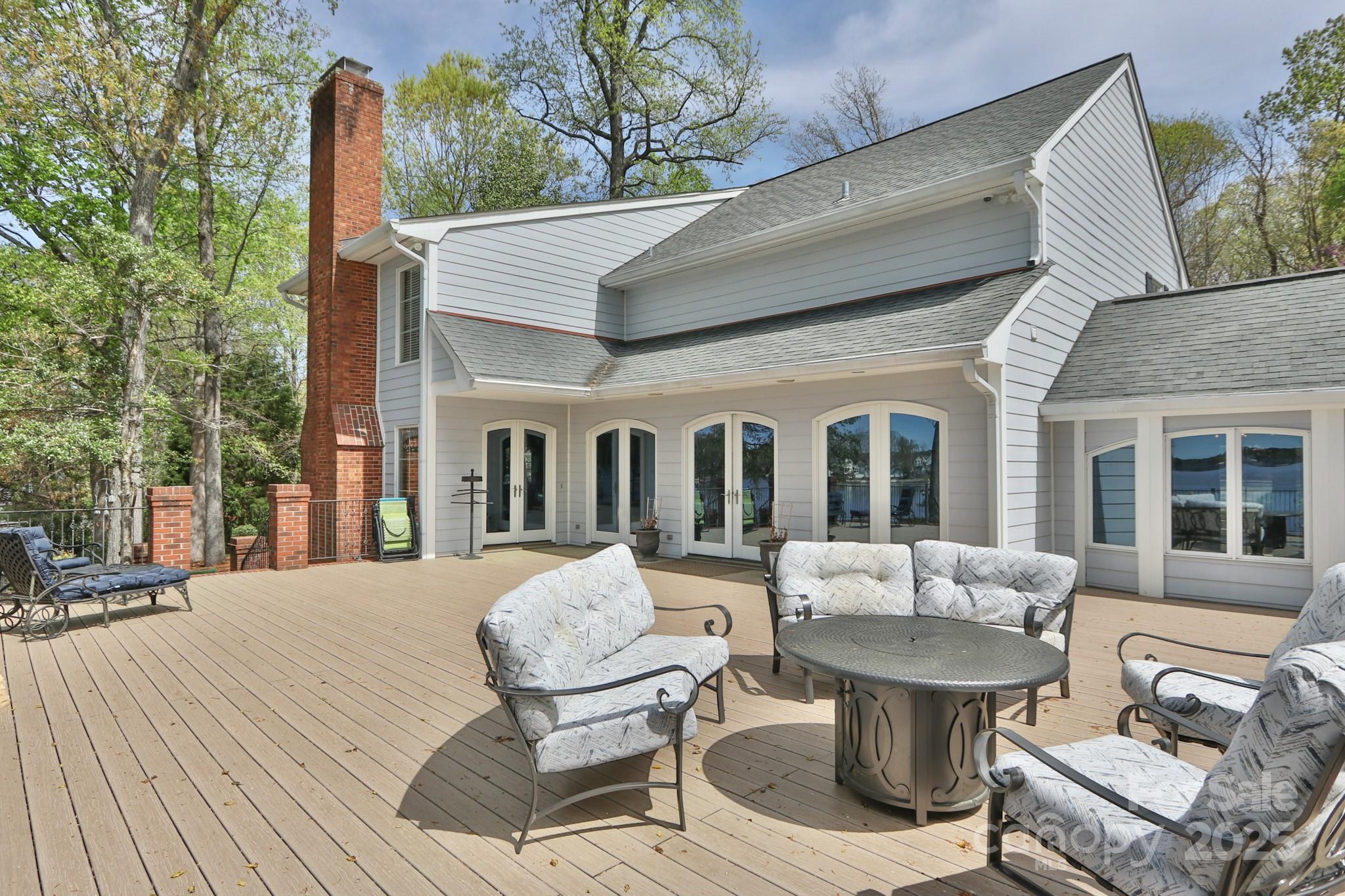 Riverwood - Residential