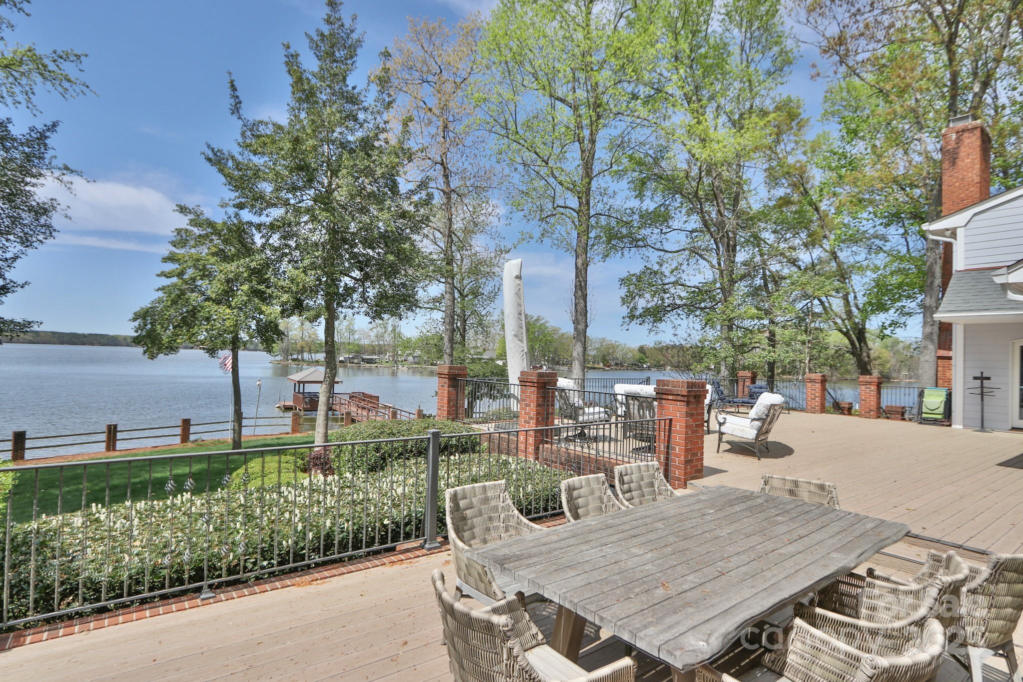 Riverwood - Residential