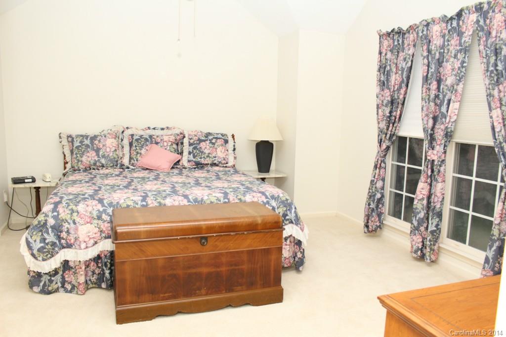 Weddington Woods - Residential