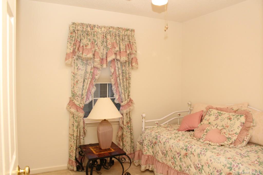 Weddington Woods - Residential