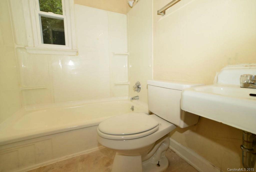 Eastwood Park - Residential Lease