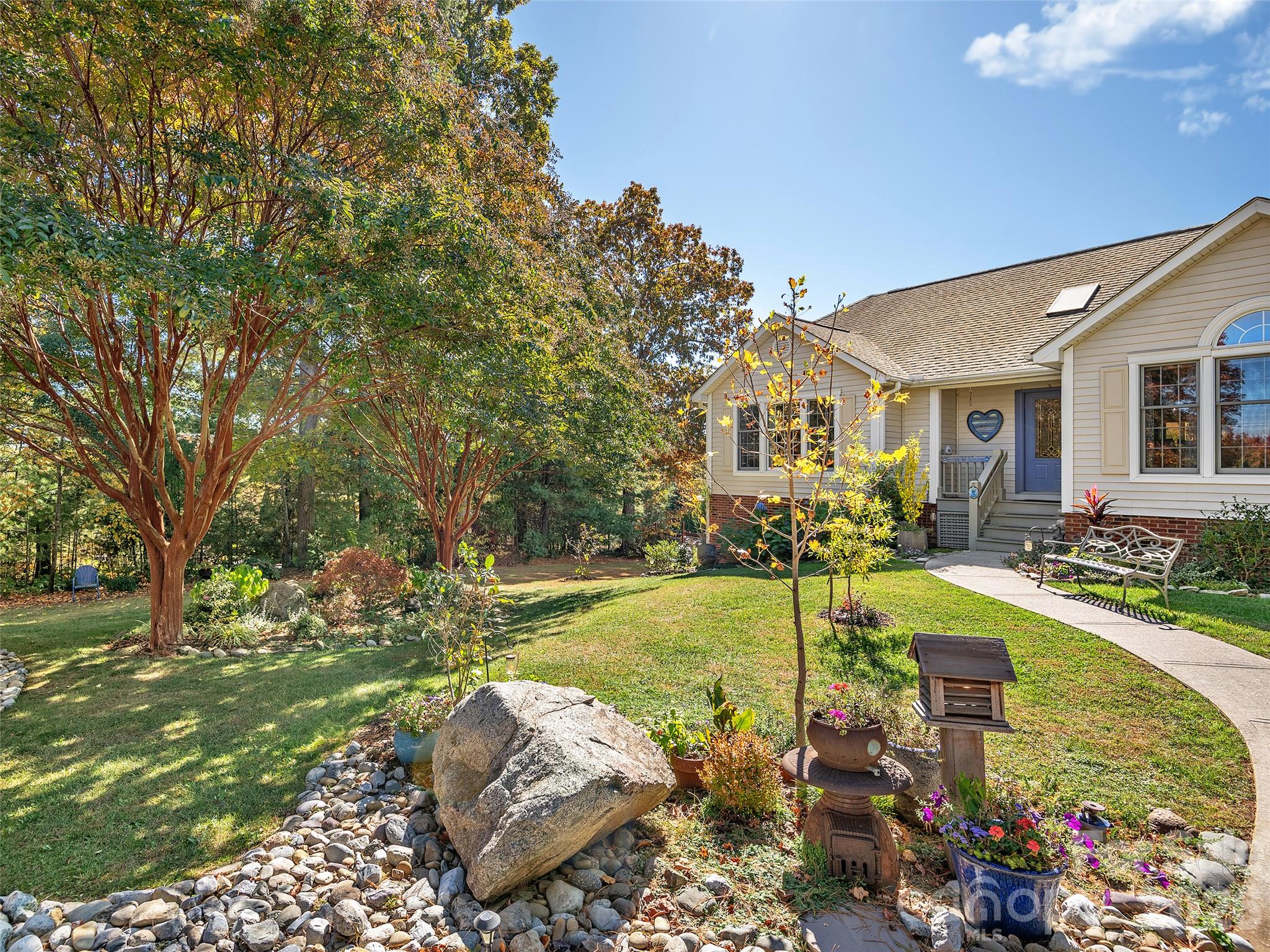 23 Old Applewood Lane