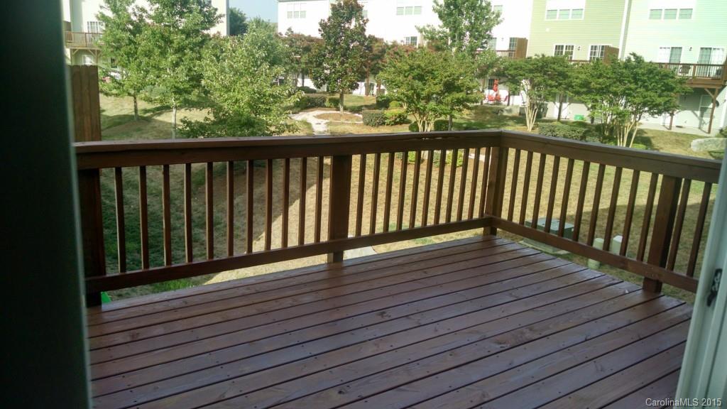 Moss Creek Village - Residential