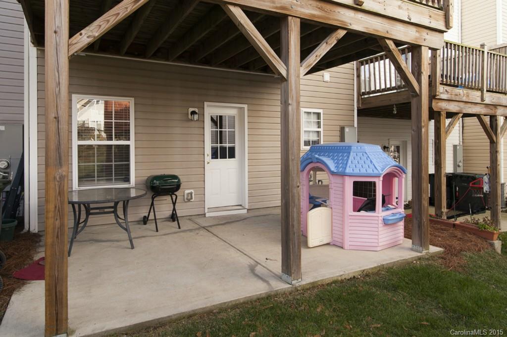 Moss Creek Village - Residential