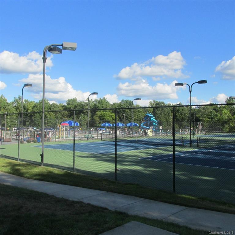 Moss Creek Village - Residential