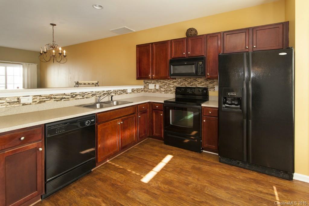 Moss Creek Village - Residential