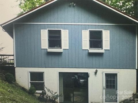 673 Chestnut Lane Mars Hill NC 28754