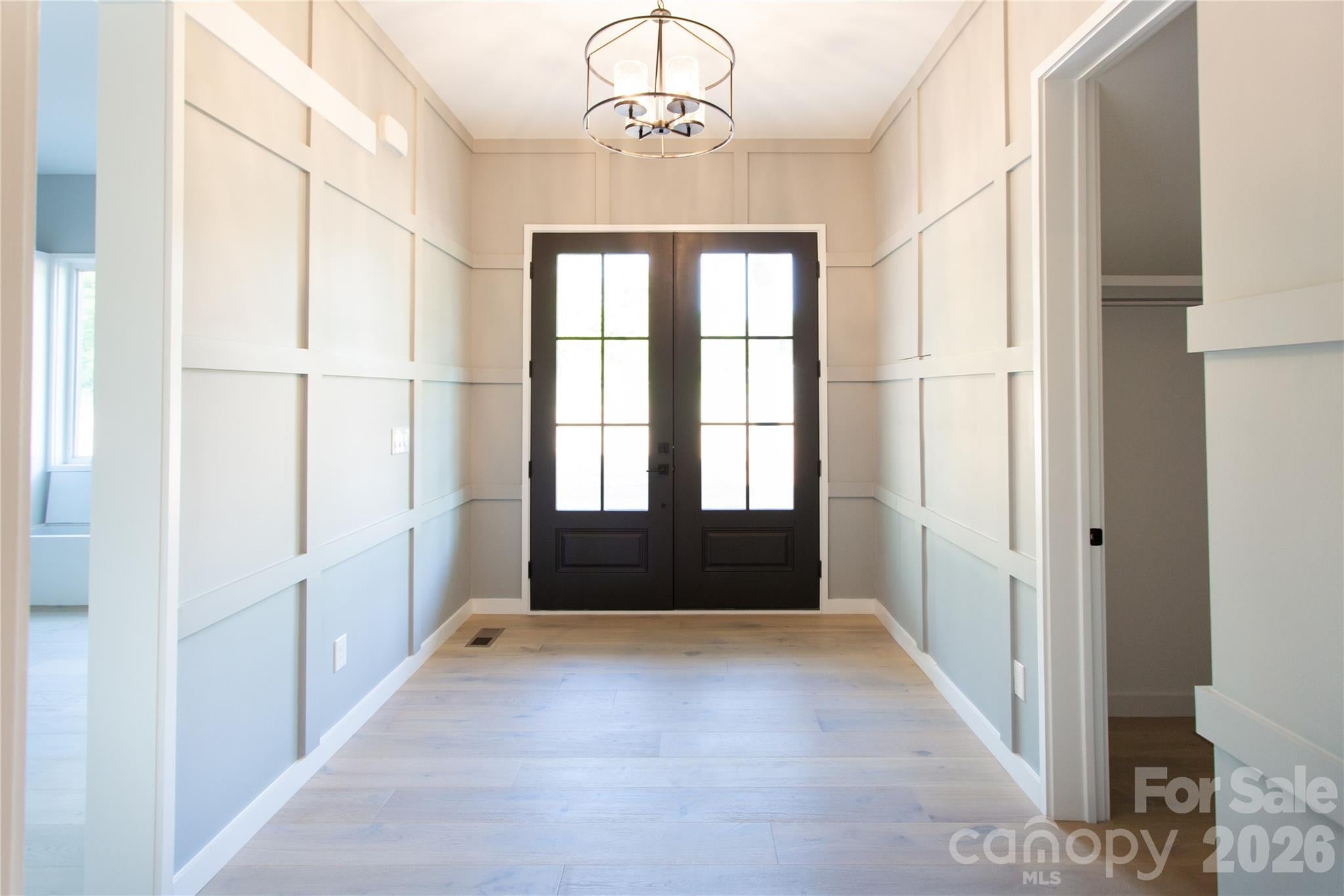 1010 Cane Manor Court 8
