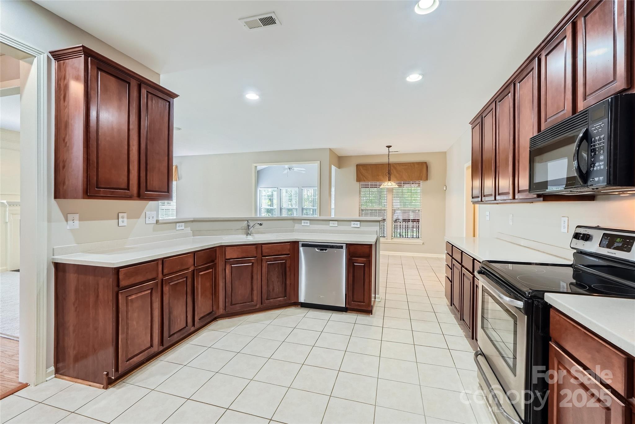 Highland Creek - Residential