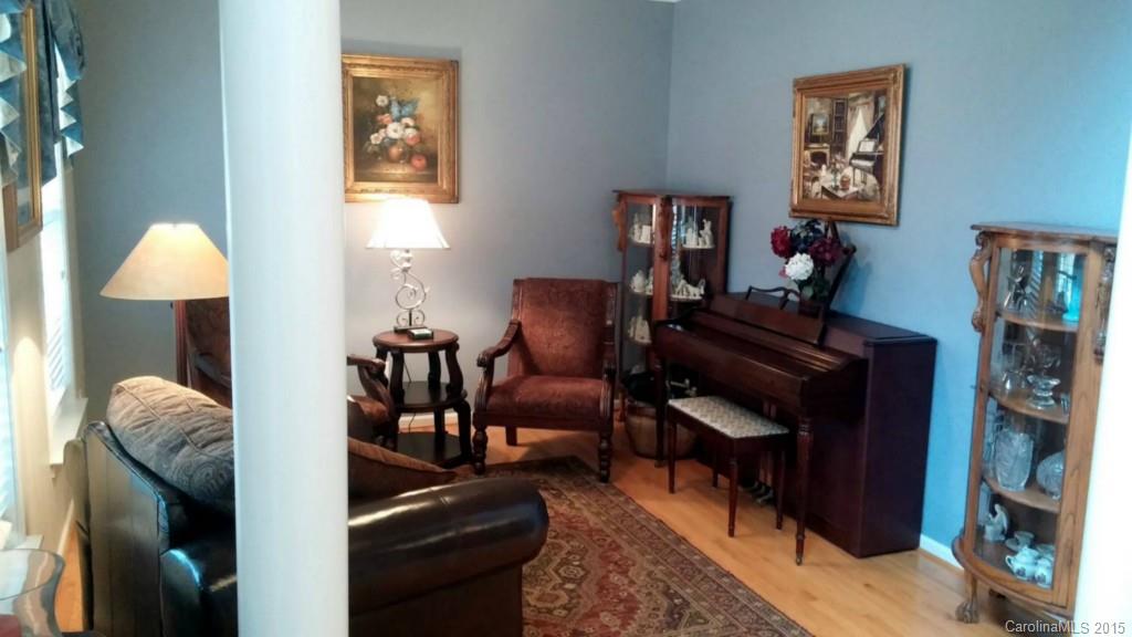 Lake Shore - Residential