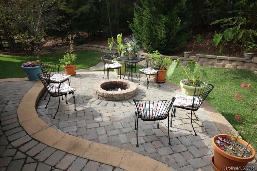 Lake Shore - Residential