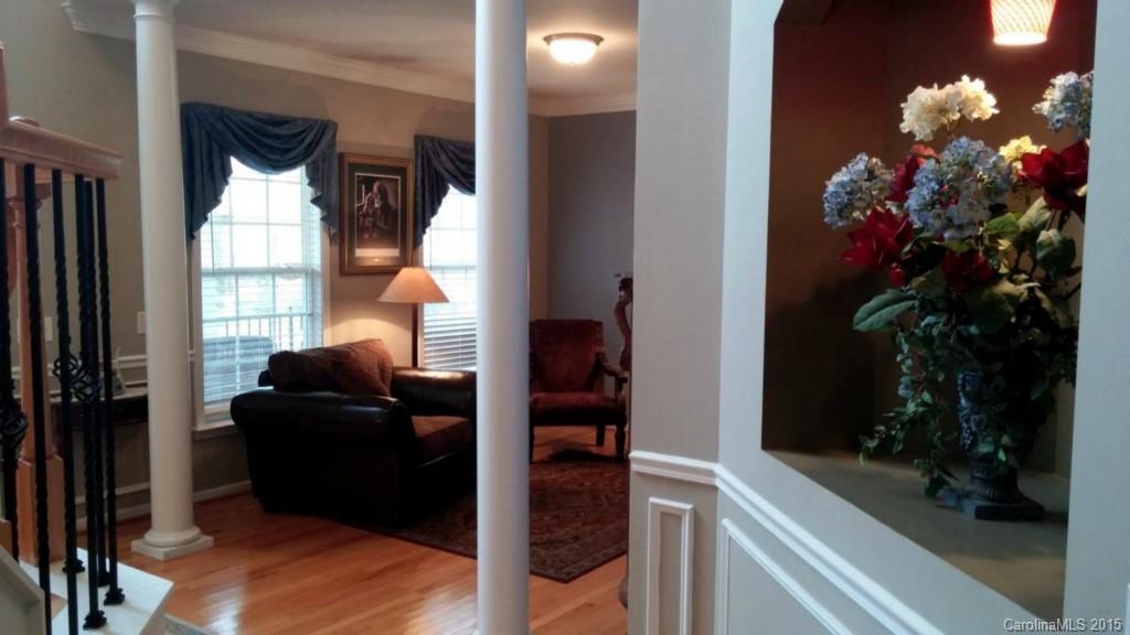 Lake Shore - Residential