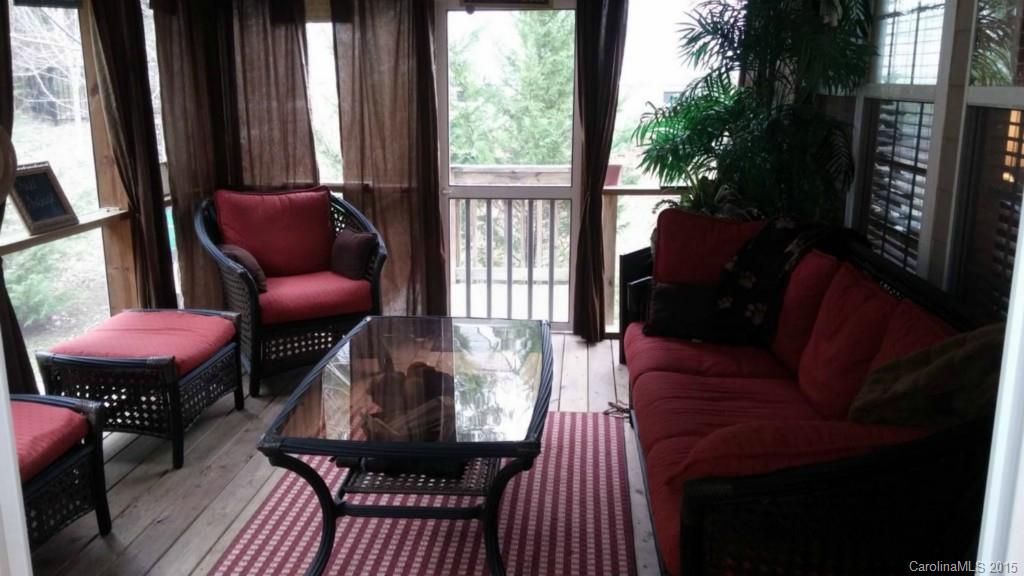 Lake Shore - Residential