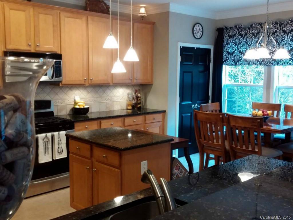 Lake Shore - Residential