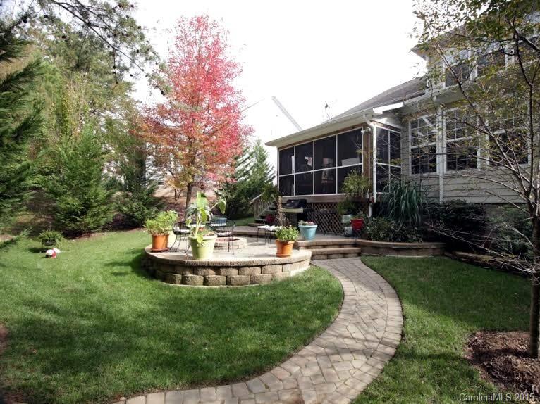 Lake Shore - Residential