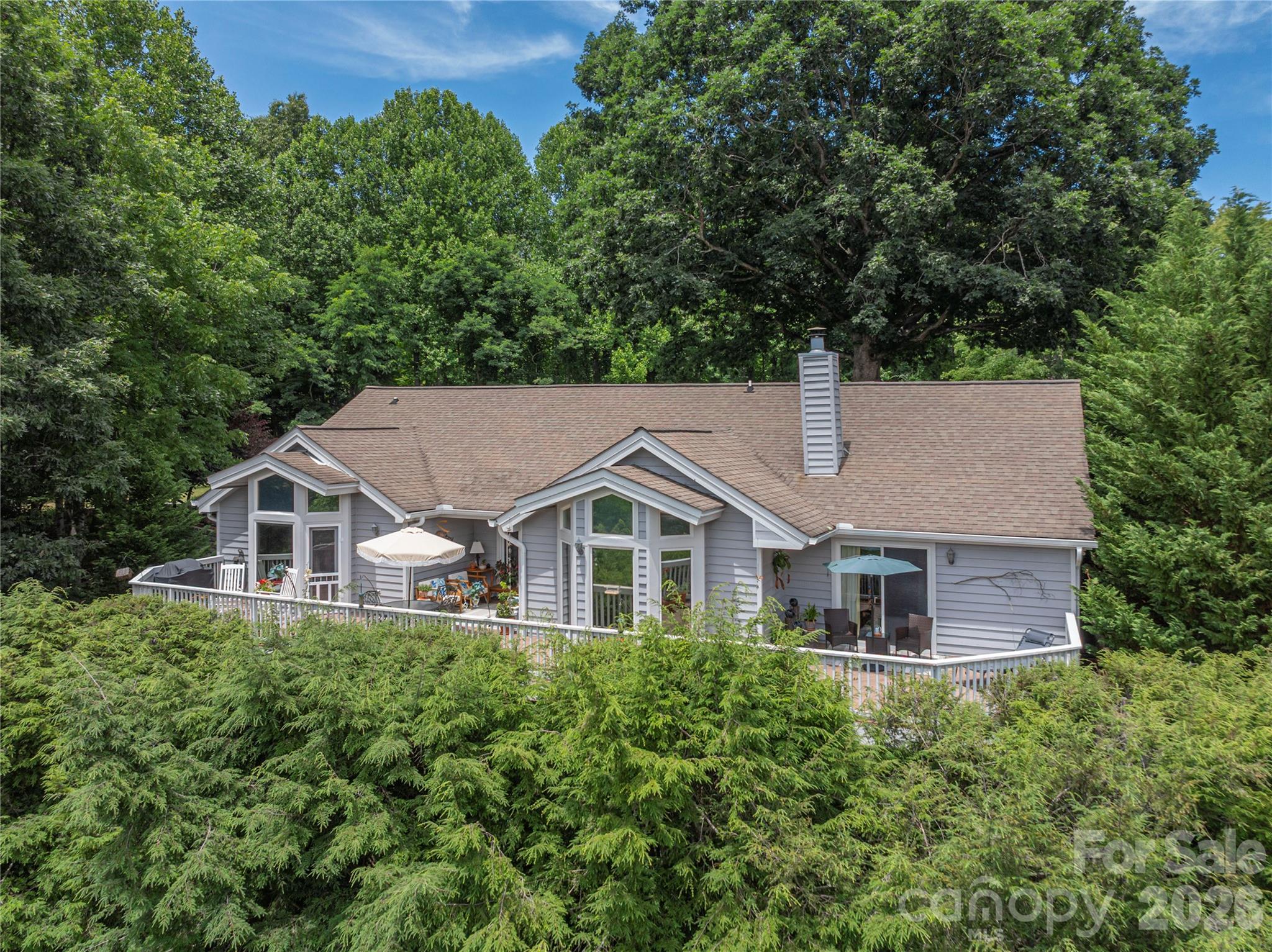 94 Oakcrest Lane