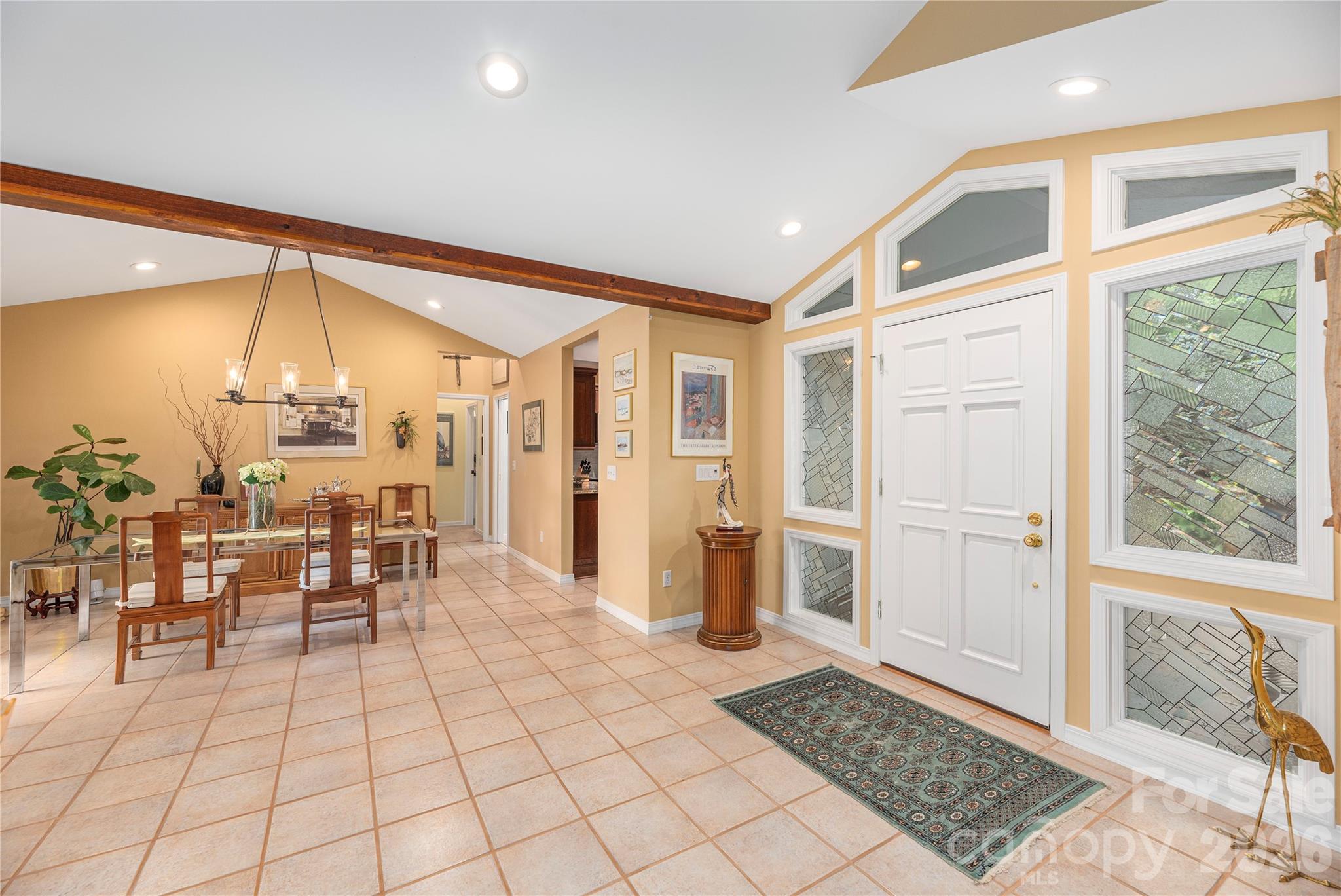 94 Oakcrest Lane