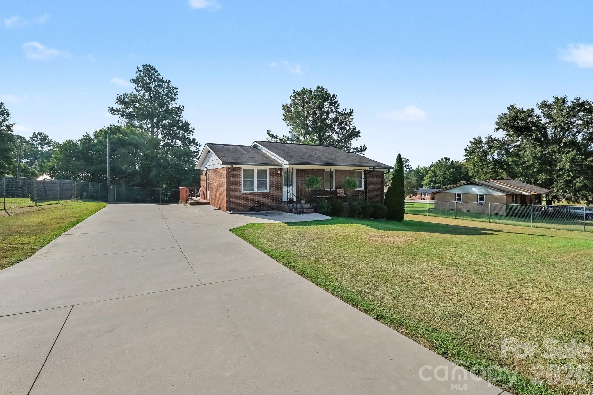 645 Pine Ridge Road 54