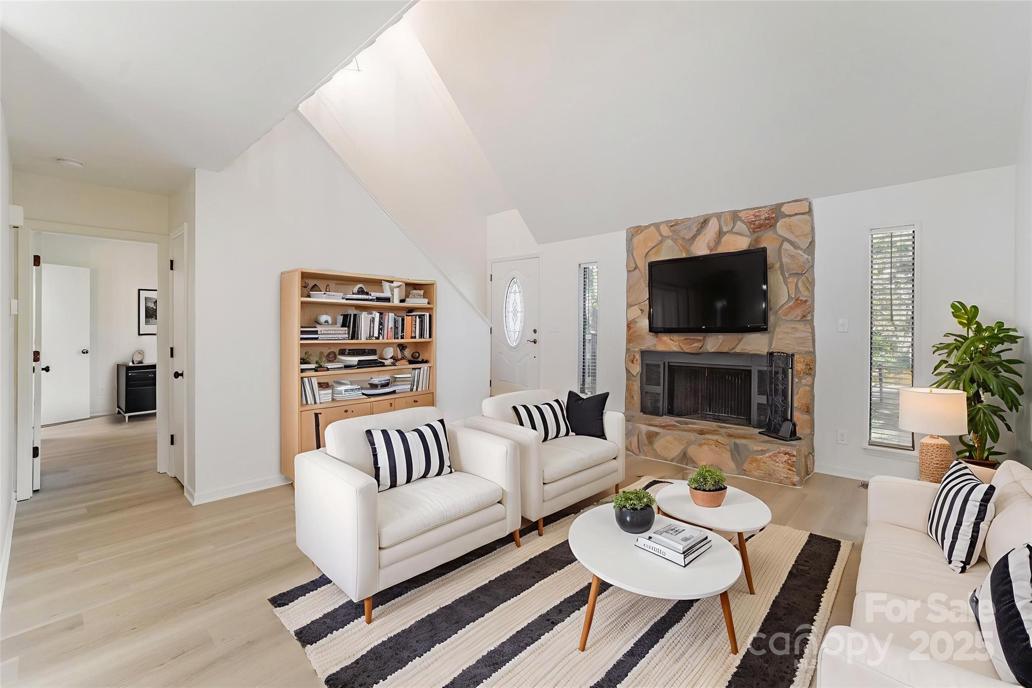 7921 Carmel Oaks Court