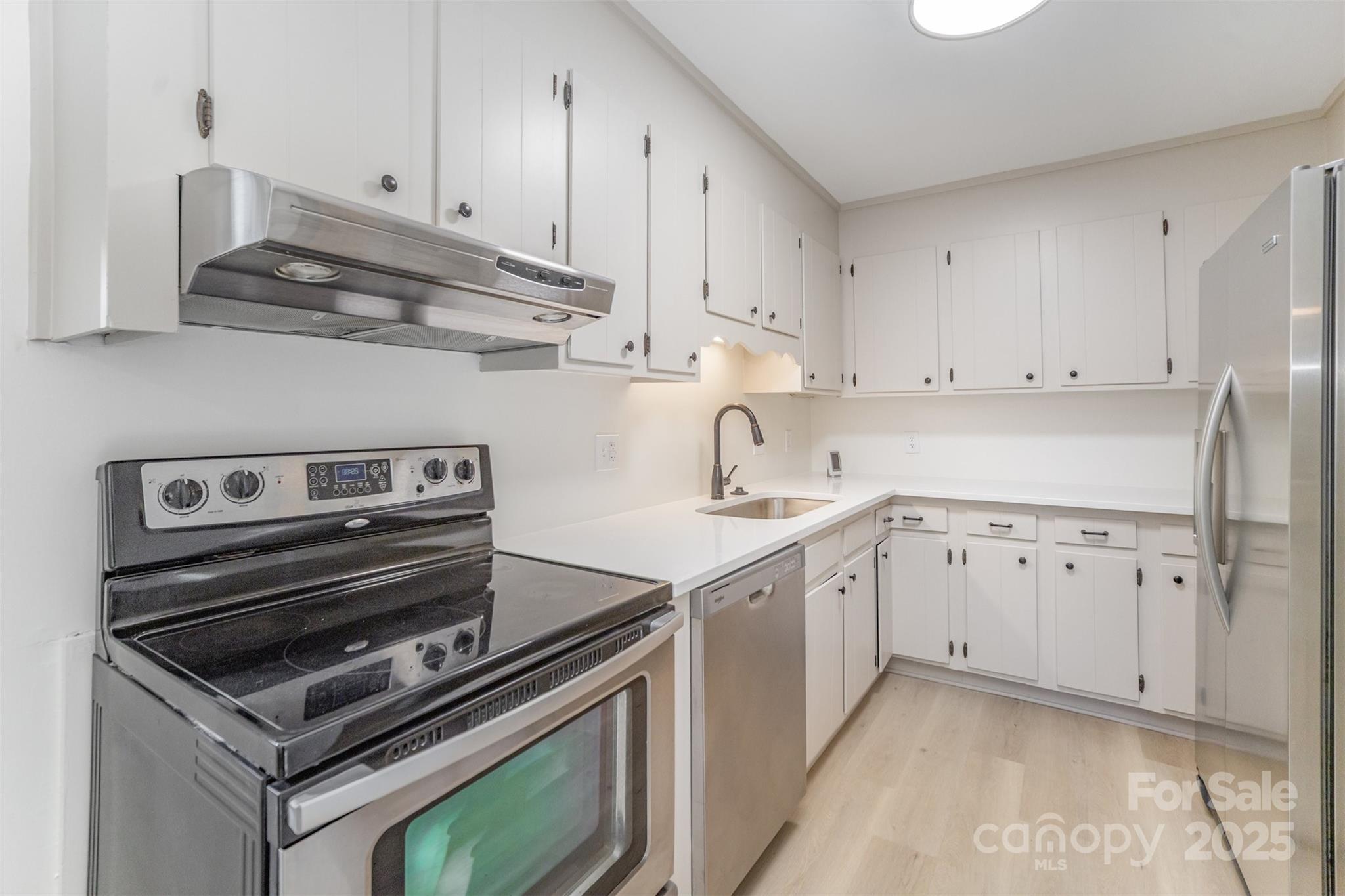 7921 Carmel Oaks Court