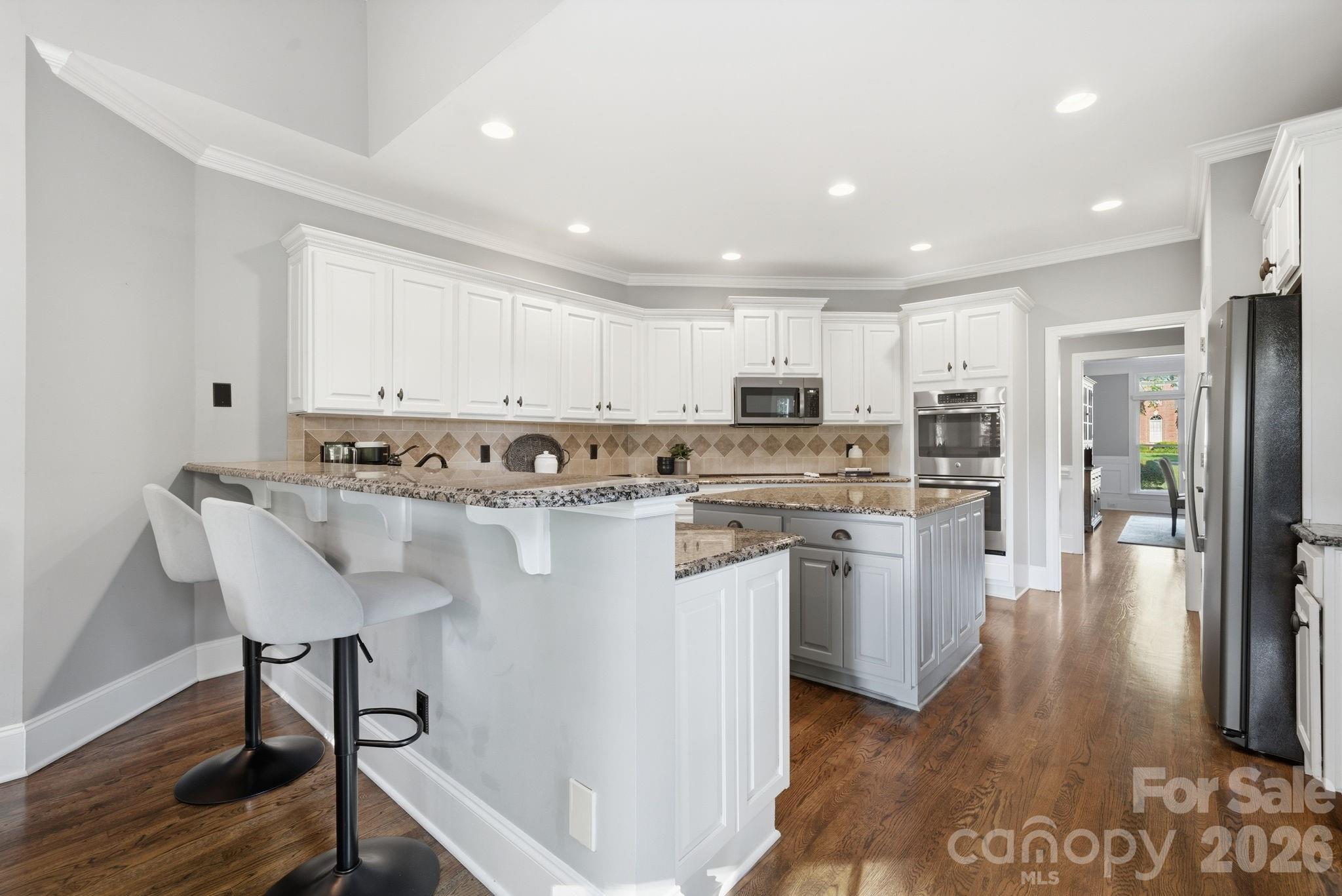 Providence Country Club - Residential