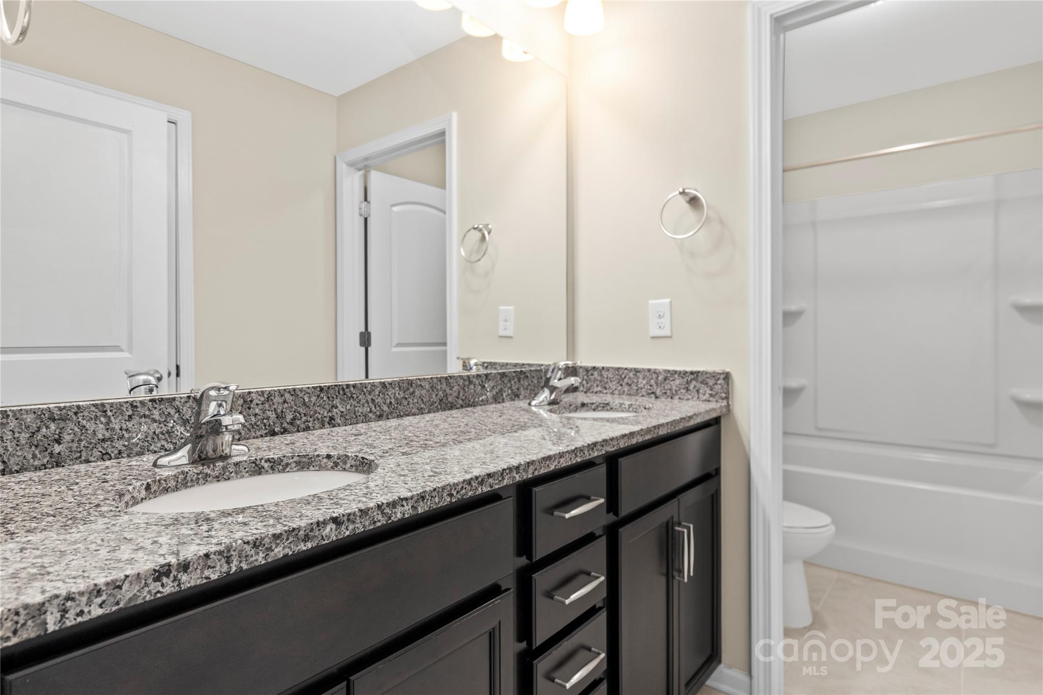 Covington at Lake Norman - Residential