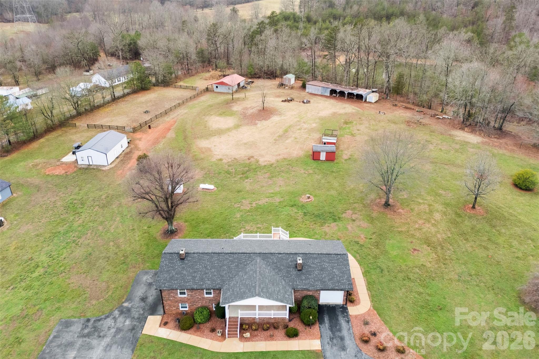 1118 Lake Houser Road