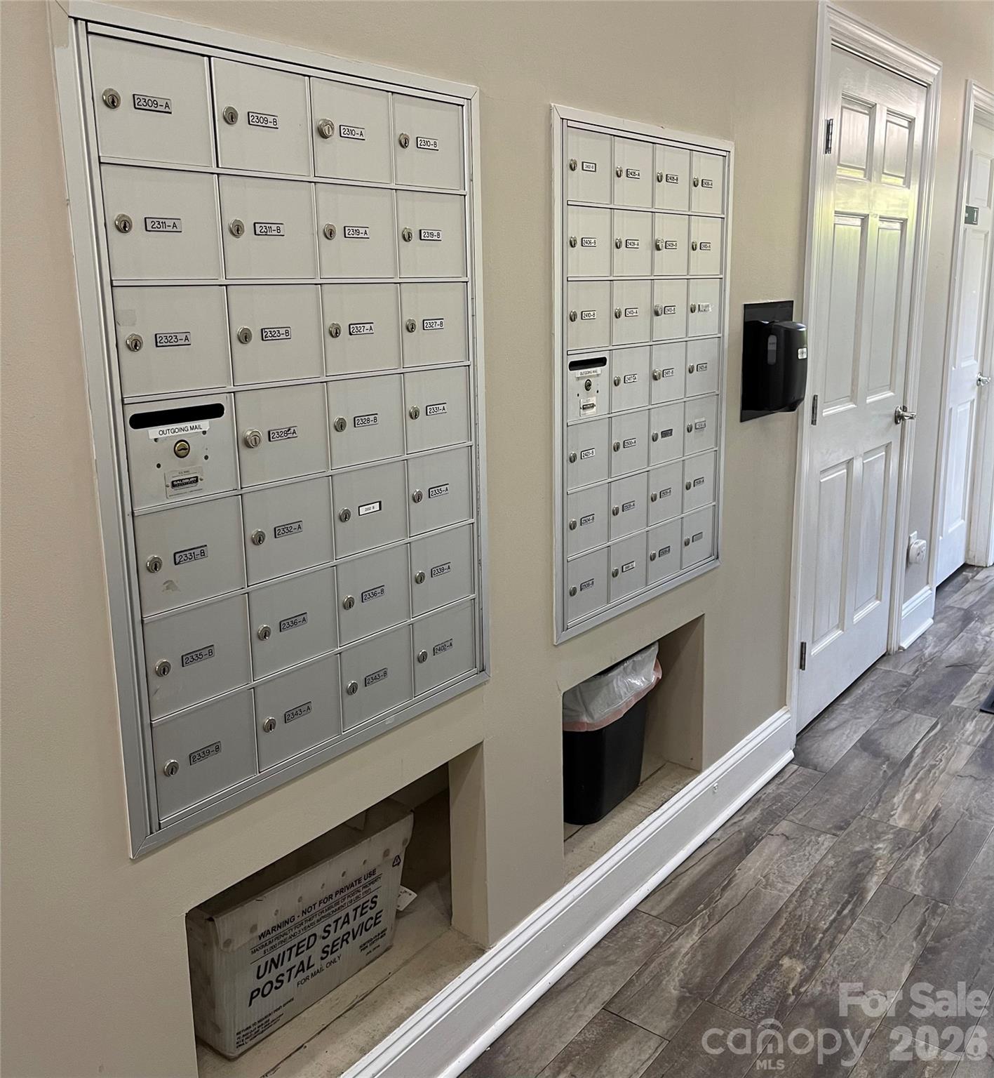 Village of Woodridge - Residential