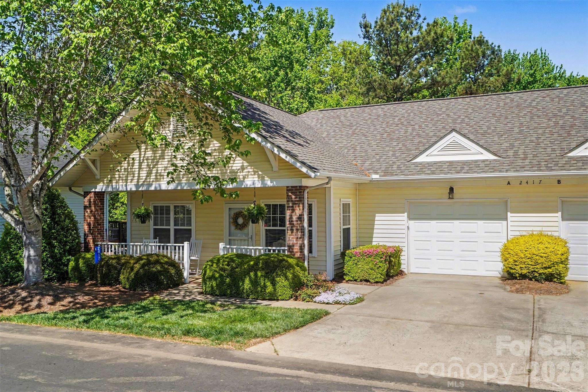 Village of Woodridge - Residential