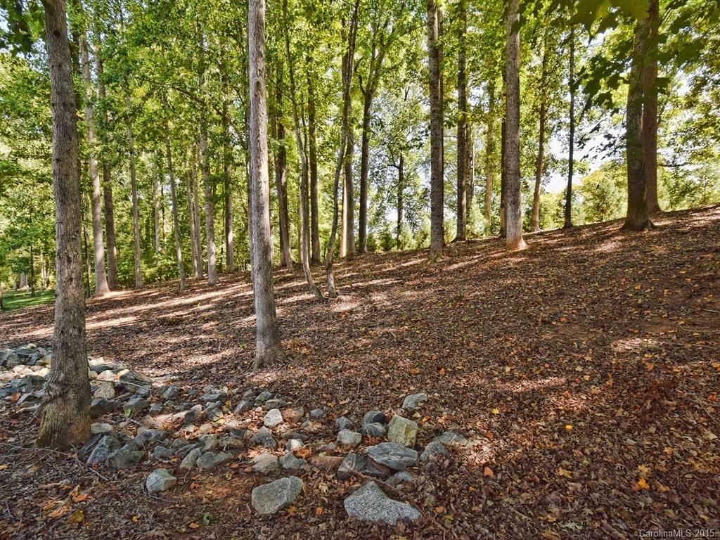 Whispering Winds - Residential