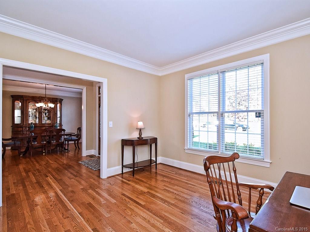 Whispering Winds - Residential