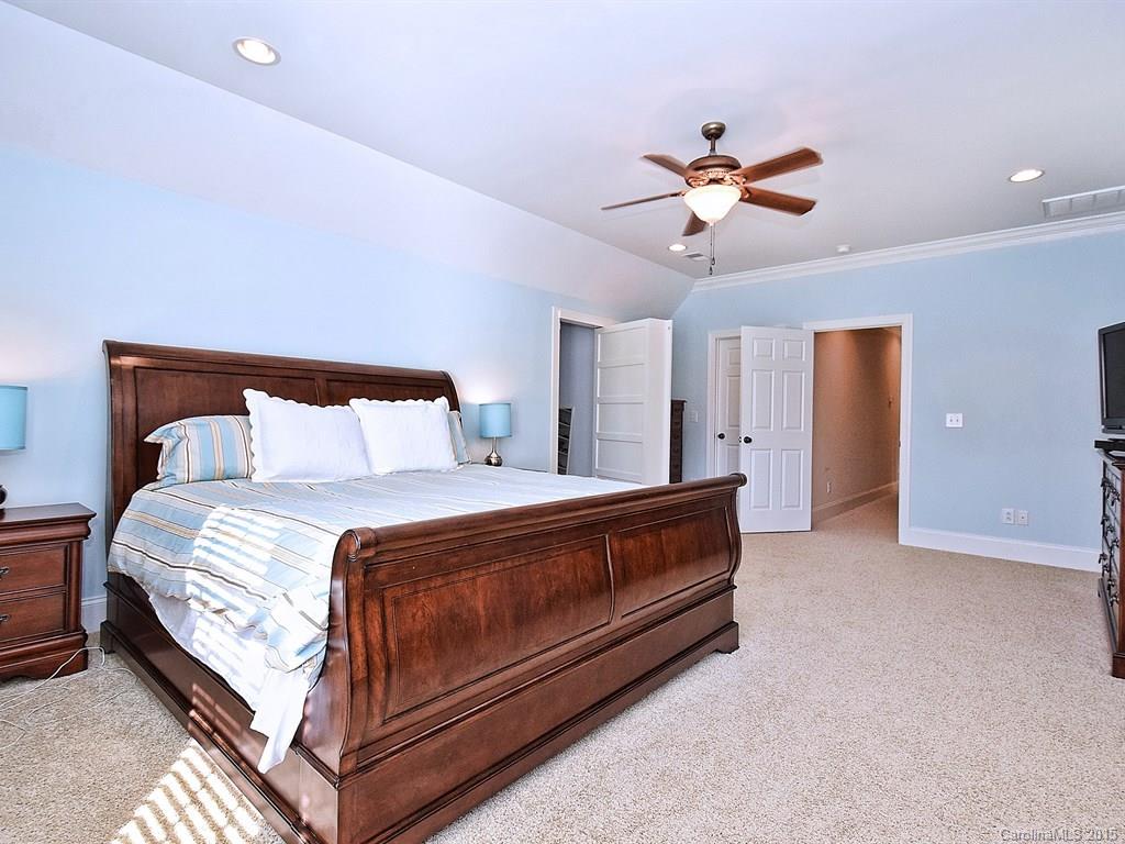 Whispering Winds - Residential