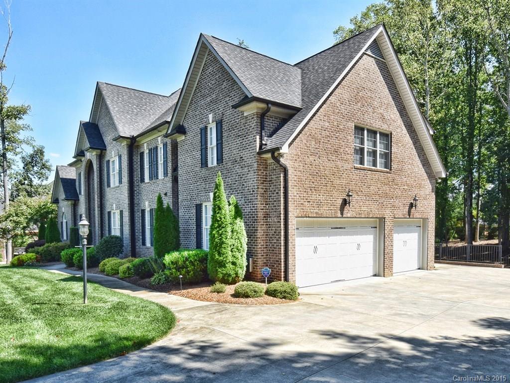 Whispering Winds - Residential