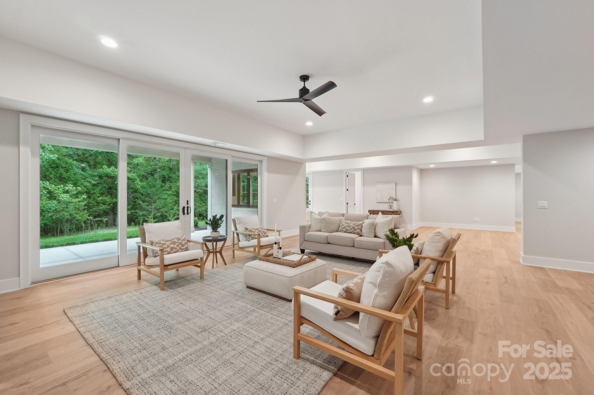 Cardinal Crest - Residential