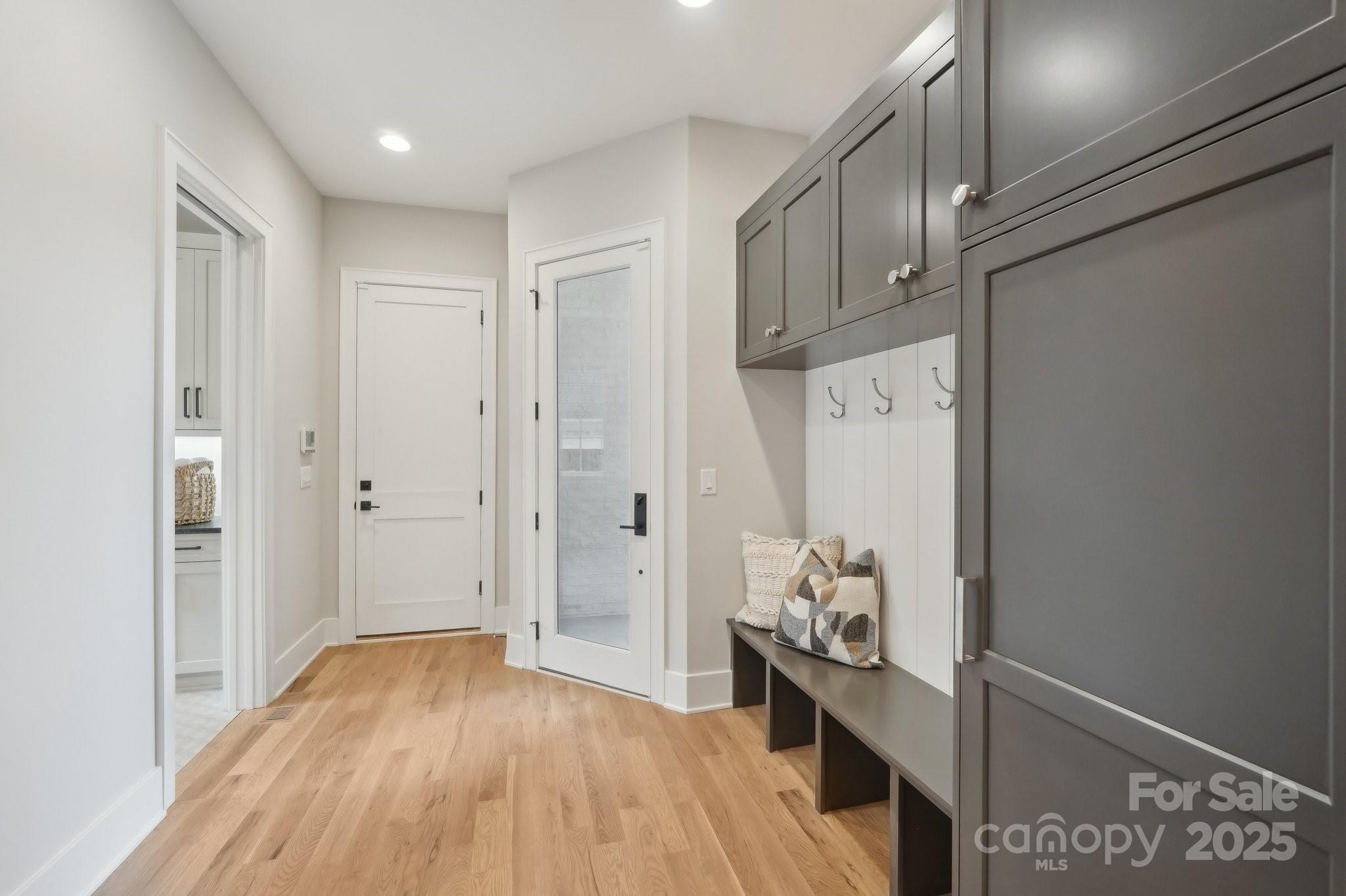 Cardinal Crest - Residential