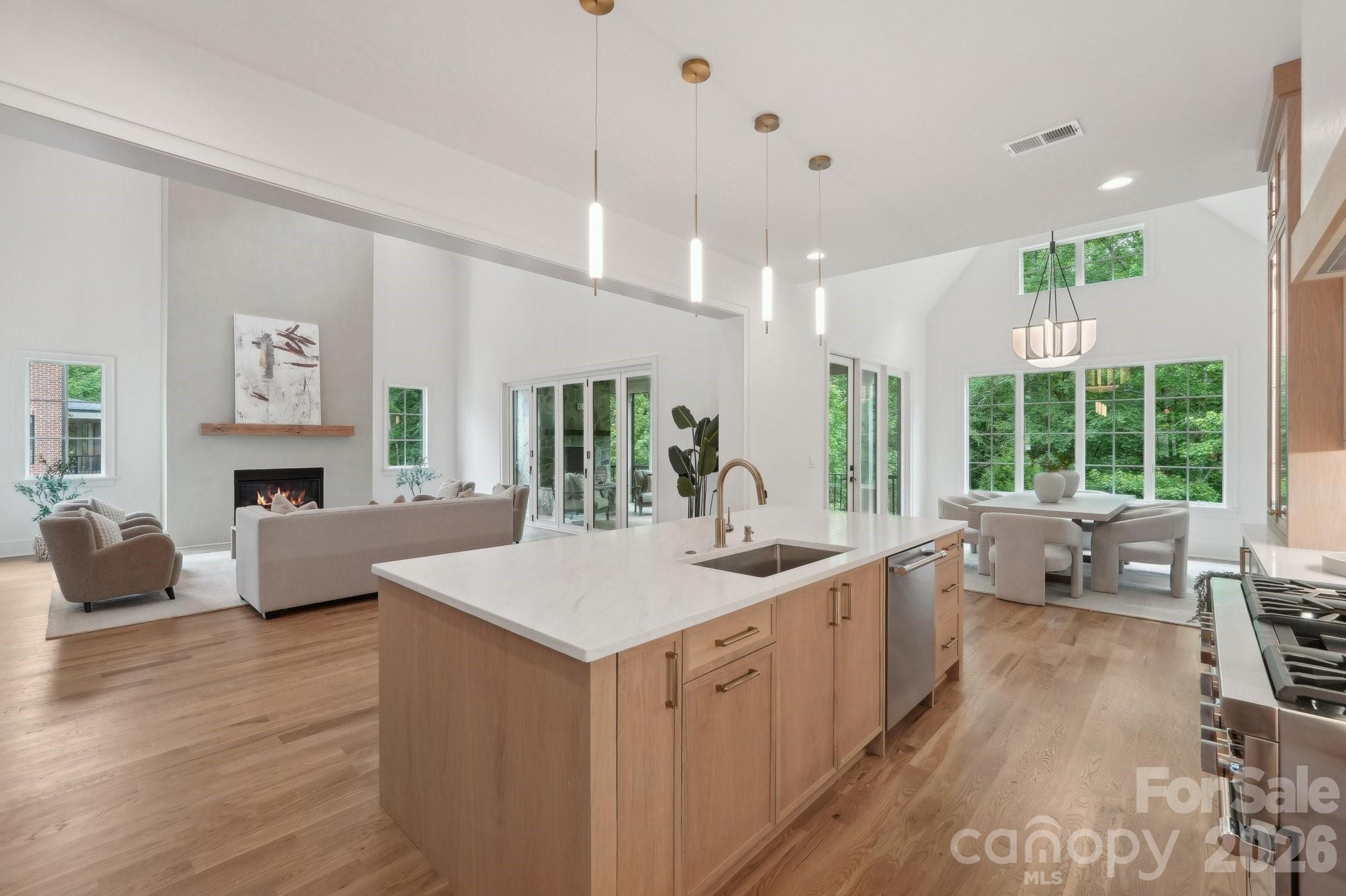 Cardinal Crest - Residential