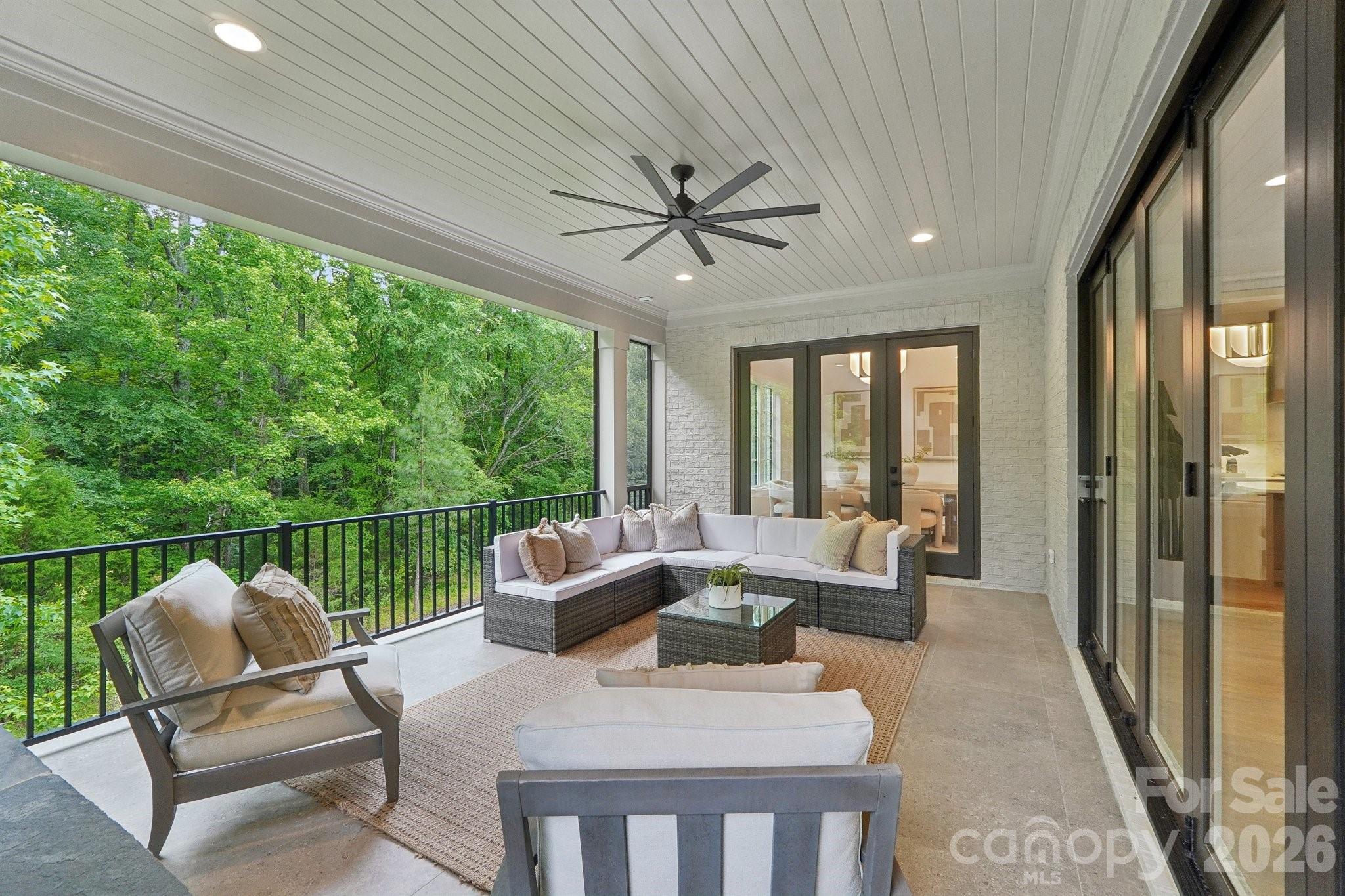 Cardinal Crest - Residential