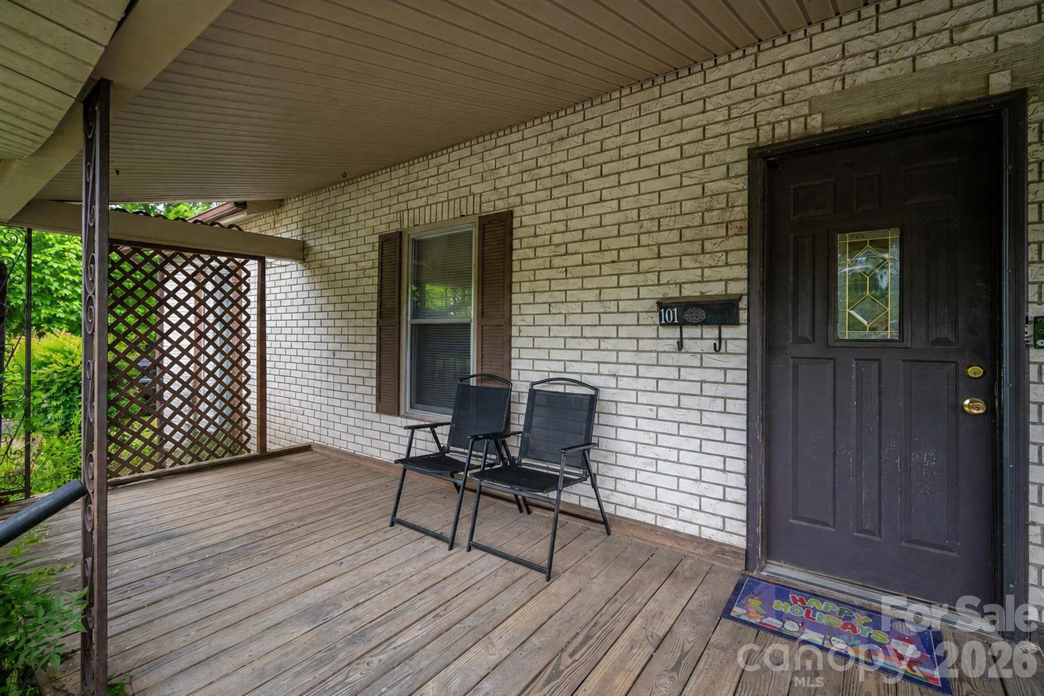 101 Huss Avenue