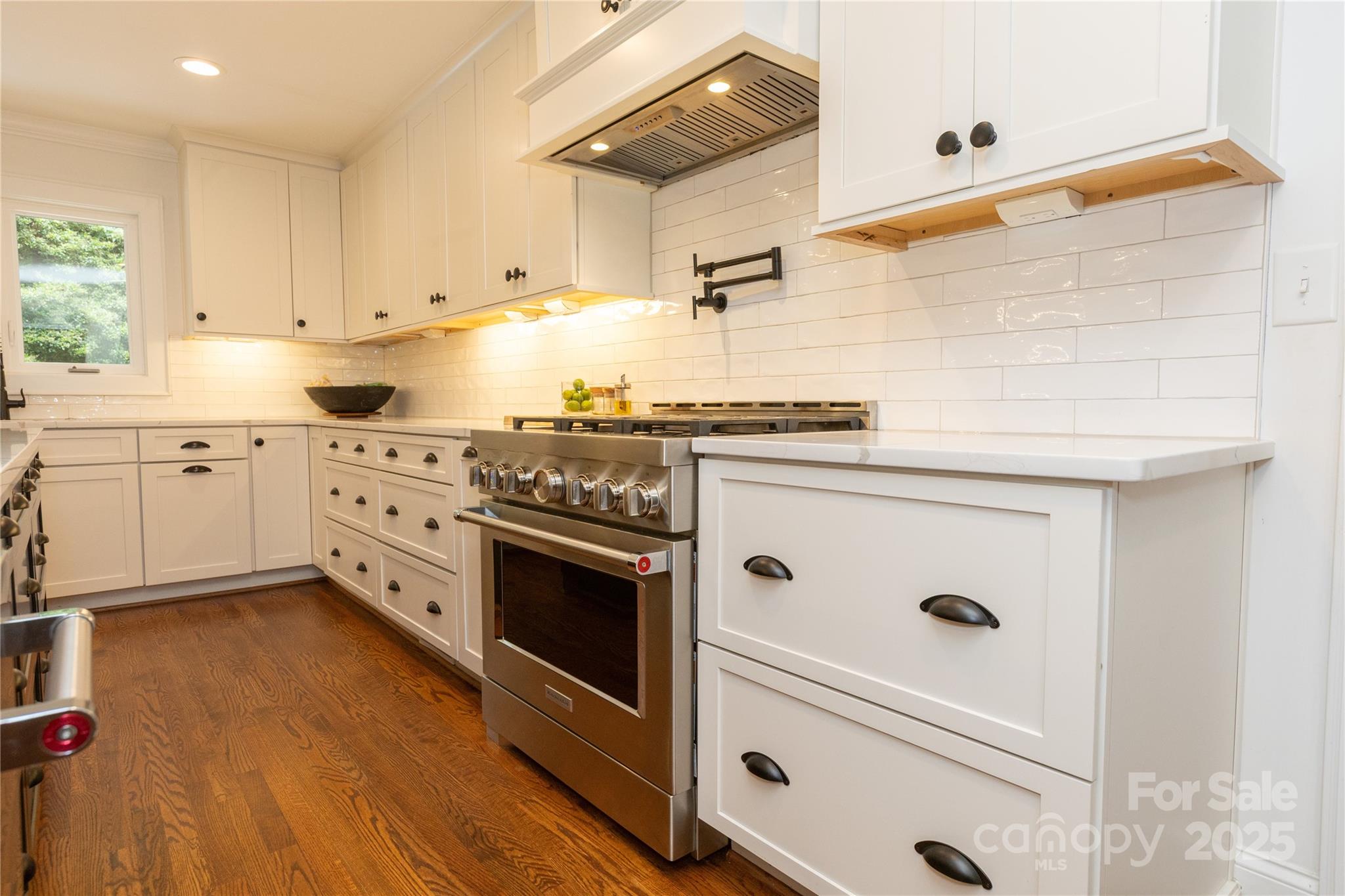 5609 Lancelot Drive