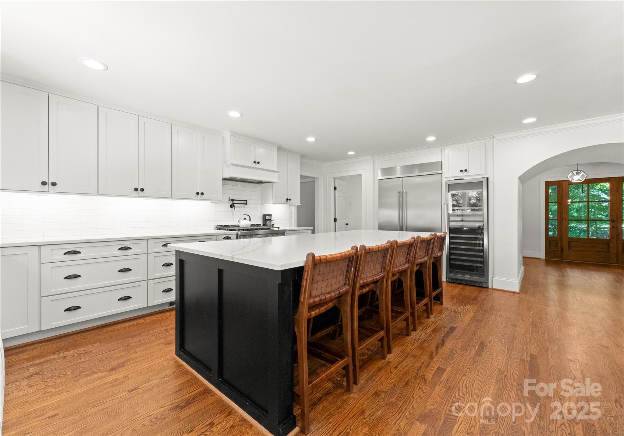 5609 Lancelot Drive