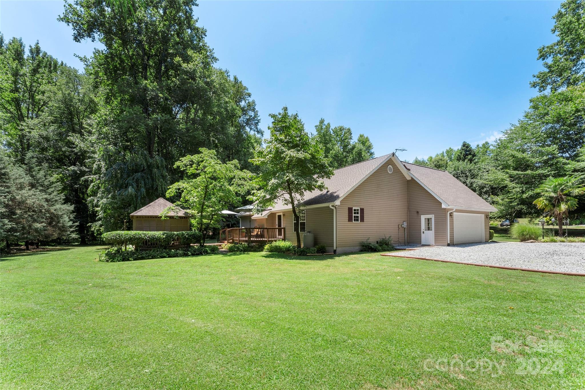 Hunters Ridge - Residential